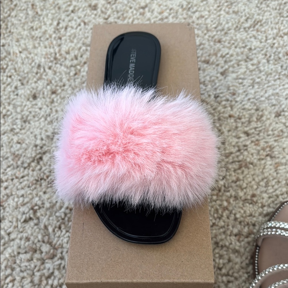 Steve Madden Fluffy Pink Slides